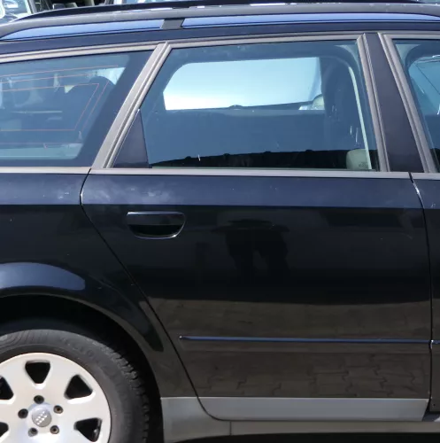 Audi A4 B6 8E nur Türblatt Tür hinten rechts schwarz LY9B Kombi+Limo (181515)