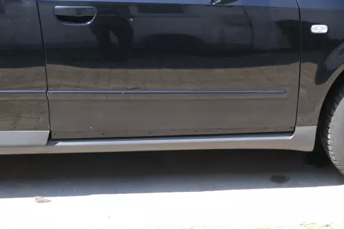 Audi A4 B6 8E nur Türblatt vorne rechts Beifahrertür schwarz LY9B Kombi+Limo Tür (181516)