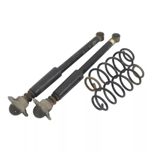 2x Golf 4 Beetle Feder hinten rechts +links 1J0511115AG + Stoßdämpfer (181864)