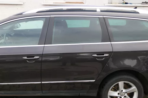 VW Passat 3C Kombi Variant Tür hinten links braun LC8Z -OHNE Anbauteile