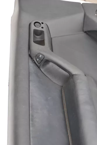 Golf 4 3 1E Cabrio 1E Türverkleidung Verkleidung Tür vorne links schwarz LEDER (182137)