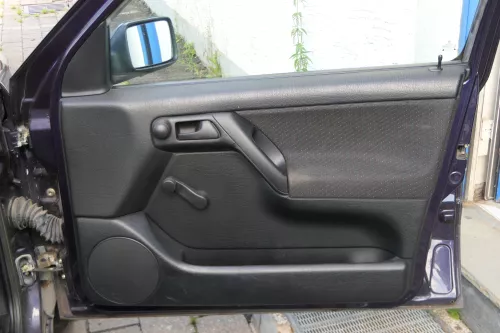 VW Golf 3 1H 4/5-Türer Türverkleidung Verkleidung Tür vorne rechts schwarz (182179)