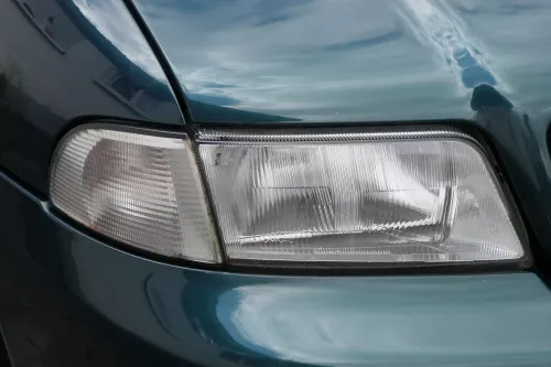 Audi A4 B5 Kombi + Limo Stoßstange vorne Frontstoßstange grün LZ6U (182191)