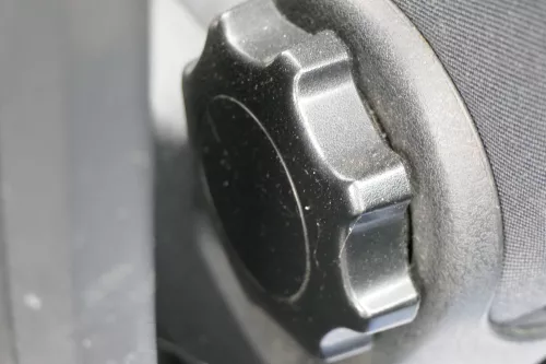 Audi A4 B5 Sitz Fahrersitz vorne links höhenverstellbar  (182208)