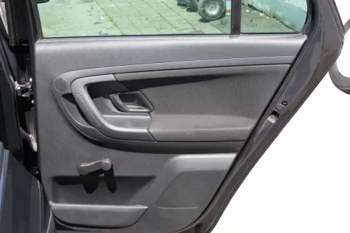 1x Skoda Fabia 5J Kombi Combi Türverkleidung Verkleidung Tür hinten rechts Griff (182262)