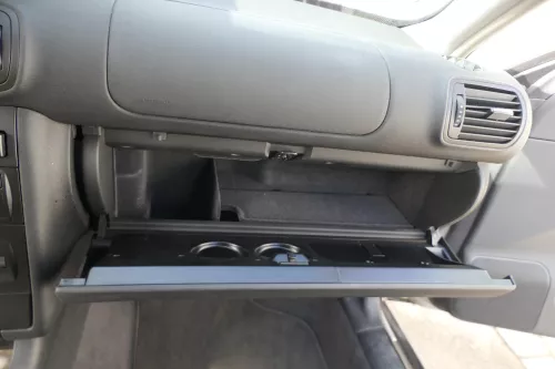 Audi A3 8L Handschuhfach Klappe 8L1857095 soul schwarz Facelift (182347)