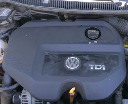 VW Polo 9N Motorabdeckung Abdeckung Motor Blende 1.9 TDI AXR ATD ASZ BLT (182393)