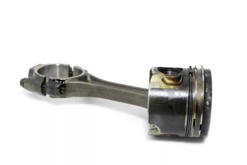 1x VW Golf 5 Touran Pleuel Kolben 1,9 TDI für BLS Motor Zylinder 3 oder 4  BXE (182466)