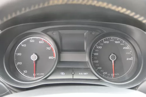 Seat Ibiza 6J Tacho Tachometer Kombiinstrument 275.825 km 6J0920806K 1,4 (182512)
