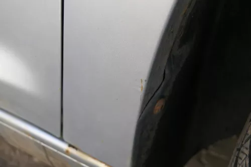 VW Touran 1T Kotflügel vorne rechts silber LA7W 1T0821022A ca.Bj2003-2006 (182591)