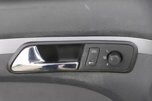 VW Touran 1x Türverkleidung Verkleidung Tür vorne links - anthrazit  (182601)