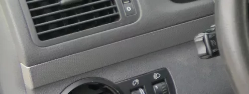 VW Touran Armaturenbrett Verkleidung Klappe Abdeckung Dekor silber netzoptik (182609)