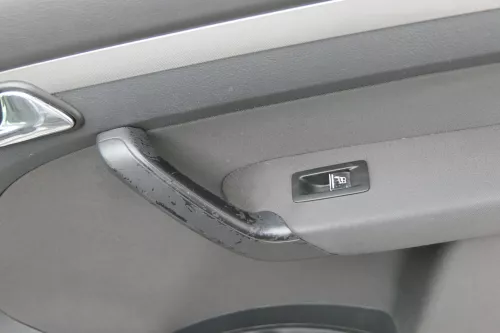 VW Touran 1x Türverkleidung Verkleidung Tür vorne rechts - anthrazit  (182610)