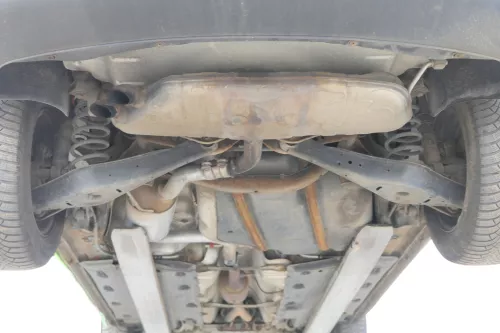 VW Touran Auspuff Endschalldämpfer hinten 2,0 FSI Motor BLX BMY BLR Mittelschall (182615)