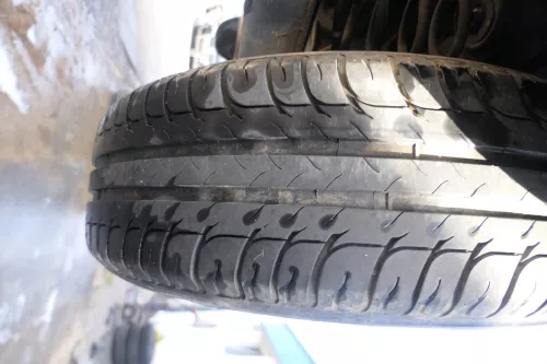 2x VW Golf A3 NUR Reifen 195/65 R15 91H Sommerreifen 2x ca. 6-7 mm NUR REIFEN (182625)