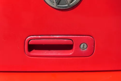 Polo 6N Golf 4 6N2 Lupo Griff Heckkklappe Heckklappengriff rot LP3G Öffner