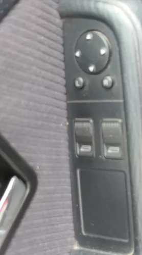 Audi 80 8C ektrischer Fensterheber Schalter vorne links + Spiegelschalter (182821)