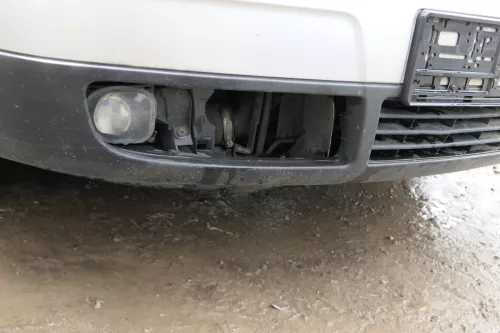 Audi A6 4B Nebelscheinwerfer Nebelleuchte rechts 4B0941700C Facelift + Gitter (183039)