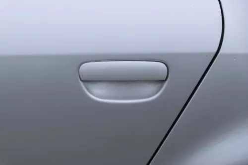 Audi A6 4B C5 Tür Türblatt hinten links nur Türblatt silber grau LY7W (183041)