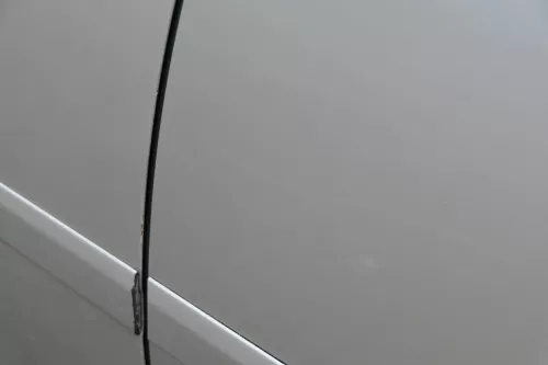 Audi A6 4B C5 Tür Türblatt hinten links nur Türblatt silber grau LY7W (183041)