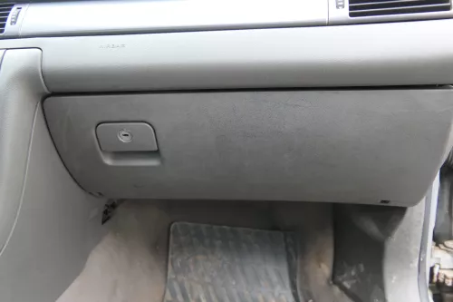 Audi A6 4B C5 Handschuhfach 4B1857035E /AD grau swing 