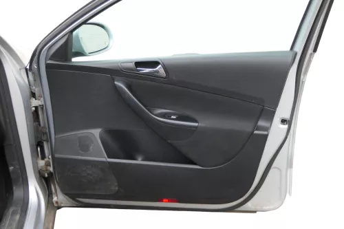 1x VW Passat 3C Variant Türverkleidung Verkleidung Tür vorne rechts schwarz (183107)