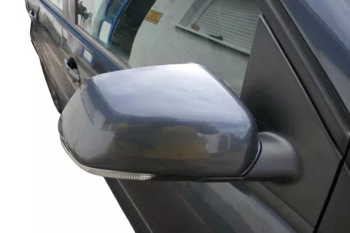 VW Polo 9N 9N3 mechanisch Spiegel Außenspiegel rechts vorne grau LC7V Blinker (183196)
