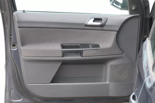 1x VW Polo 9N 9N3 Türverkleidung Verkleidung Tür vorne links  4/5-Türer dunkel (183205)