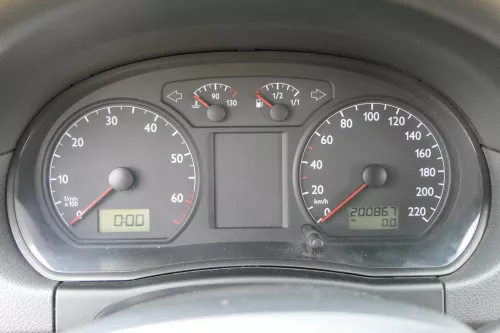 VW Polo 9N Tacho Tachometer Kombiinstrument 200.800km 6Q0920800P 1,2 47kw 40kw (183319)