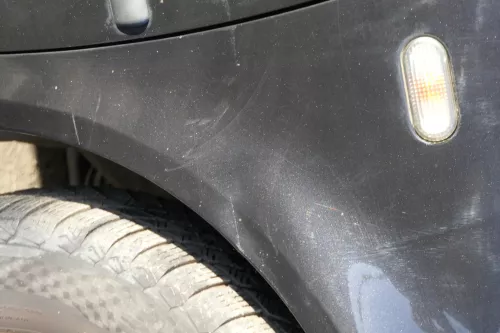 VW Golf 4 1J Kotflügel vorne rechts schwarz LC9Z (183333)