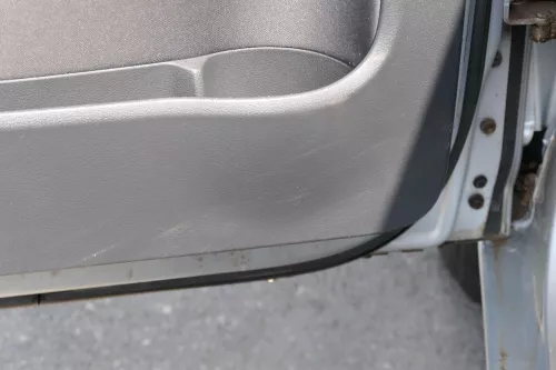 VW Golf Plus 5M 1x Türverkleidung Verkleidung Tür vorne links schwarz  (183437)