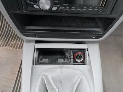 VW Passat 3B Mitteltunnel + Aschenbecher Verkleidung Schaltknauf grau (183633)
