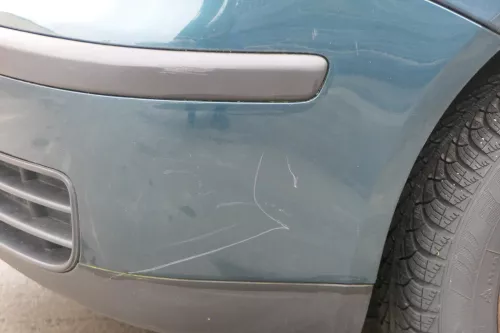 VW Polo 9N Stoßstange Frontstoßstange vorne grün LC6X (183640)