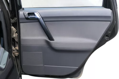 1x VW Polo 9N 9N3 Türverkleidung Verkleidung Tür hinten rechts 4/5-Türer dunkel  (183803)