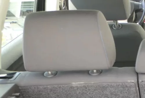 VW Polo 9N 9N3 Kopfstütze vorne oder auch hinten Goal   blaue Nähte   anthrazit (183808)