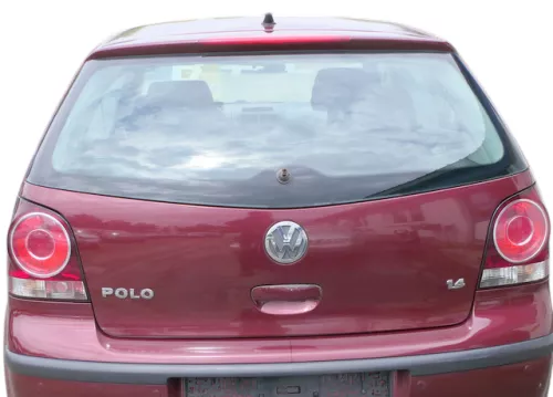 VW Polo 9N3 9N Heckklappe Kofferraumklappe Klappe rot LC3R - Scheibe (183816)
