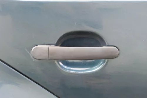 VW Golf 4 Limousine Tür hinten rechts grün LC6X  (KEINkombi) ohne Anbauteile (183871)