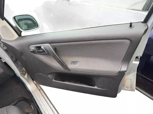 1x VW Polo 6N2 Türverkleidung Verkleidung Tür vorne rechts 4/5-Türer off-black  (184020)