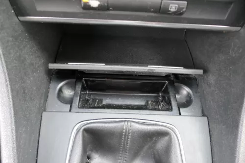 Audi A4 B6 8E Aschenbecher vorne 8E0857951H 4PK schwarz (184062)