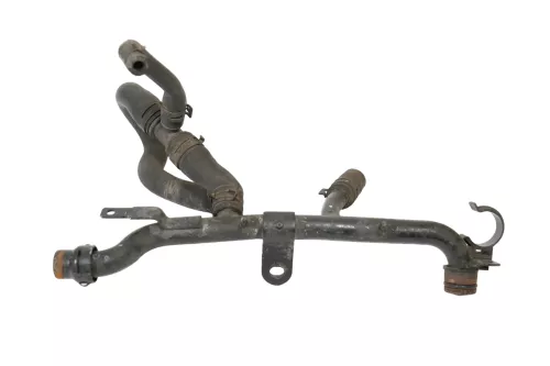 VW Passat 3BG Kühlmittelrohr Rohr Schlauch Leitung 1,6 ALZ 06B121065R