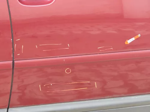 Audi A6 4B C5 Tür nur Türblatt vorne rechts Beifahrertür rot LZ3L - Dellen! (184091)