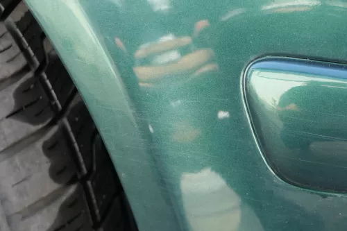 VW Bora Stoßstange vorne Frontstoßstange Stoßfänger vorn grün LC6M SWR (184177)
