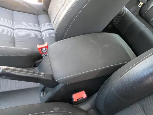 Golf 6 5K Mittelarmlehne Armlehne Lehne Mitte Original verschiebar zum nachrüst (184252)