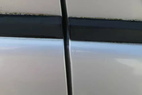 Skoda Fabia 6Y Kombi Limousine Tür vorne rechts Beifahrertür grau silber LF7T (184281)