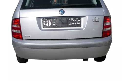Skoda Fabia 6Y Kombi Stufenhec Stoßstange hinten Heckstoßstange grau silber LF7T (184286)
