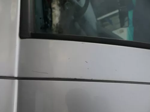 Skoda Octavia 1U Kombi + Limo Tür vorne links Fahrertür blau LF5U 9460 ohne Anba (184306)