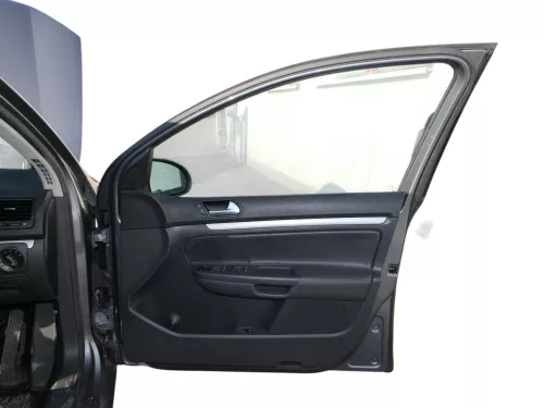 Golf 5 Limousine Türverkleidung Tür vorn rechts 4/5Türer RECHTSLENKER RHD Leder (184456)