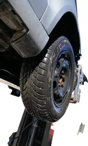 4x VW Polo 9N Felgen Reifen 175/70 R14 84T Winterreifen 5jx14H2 ET35 ca. 5-7mm (184561)