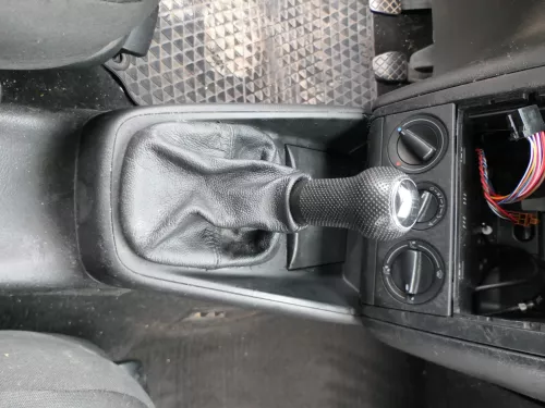 VW Golf 4 Bora Schaltknauf Schaltsack Schaltung Schaltknüppel schwarz Benziner 5 (184574)