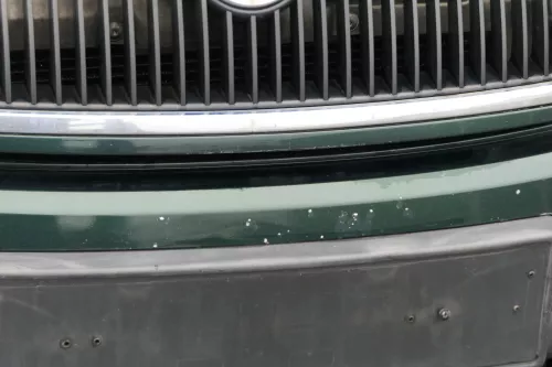 Skoda Fabia 6Y Stoßstange Stoßfänger vorne silber grün LF8C 2000-2004 (184735)